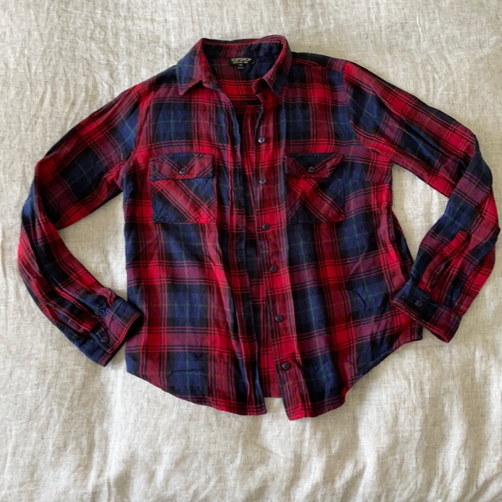 Red & blue plaid top